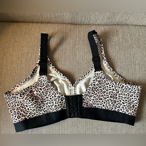 Lane Bryant Cacique Cotton No Wire Bra - Cheetah Animal Print - Like New - 42D - Picture 4 of 7